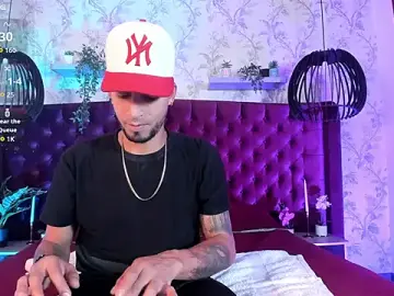 Stripchat Sex Cam of DrakeNeumann