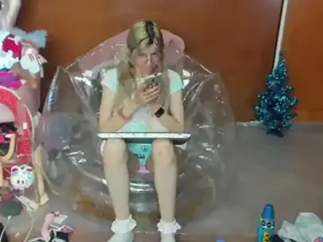 Stripchat Best Webcam of Skinygirl