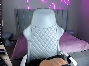 Stripchat Watch Live Sex Cams of Emma_Lirys