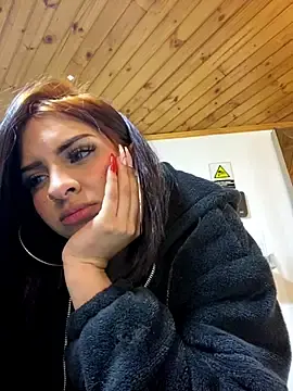Stripchat Free Live Porn of Hilary_pinkk