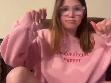 Stripchat Sex Cam of Riley_ray69