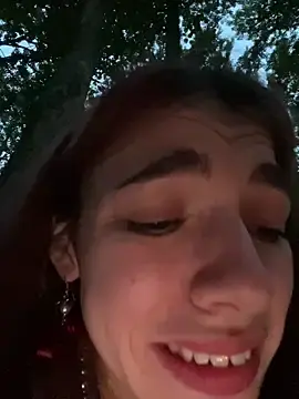 Stripchat Live Sex Cam of million_degrees