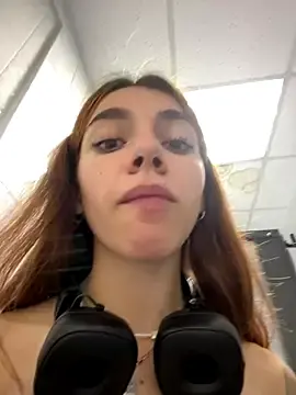 Stripchat Best live sex cam show of million_degrees
