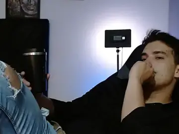 Stripchat Adult Video Chat of Ian_Daviz