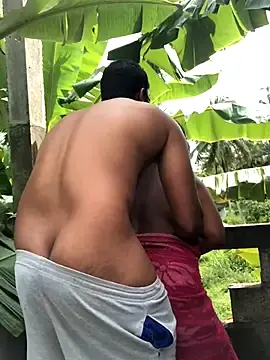 Stripchat Sex Cam of _Cute_ariana_