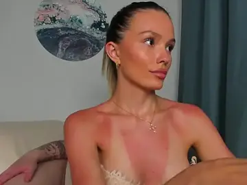 Stripchat Adult Webcams of W___