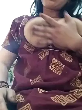 Stripchat Live Sex of Darling8008