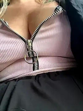 Stripchat Best Webcam of Milkyy_wway