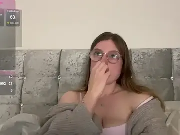 Stripchat Live Porn of BustyKellyXXX