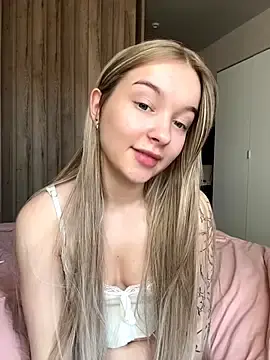 Stripchat Adult Webcams of Baby_Tiny