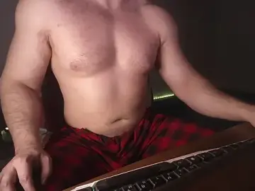 Stripchat Live Porn of big1one1guy