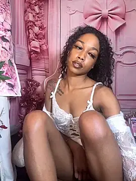 Stripchat Nude Webcam of mismialove