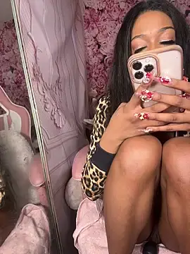 Stripchat Live Porn of mismialove