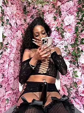 Stripchat Live Sex of mismialove