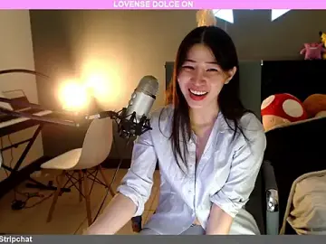 Stripchat Best Webcam of raspberryroll
