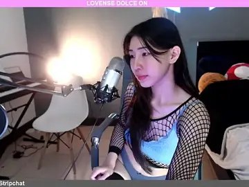 Stripchat Live Sex of raspberryroll