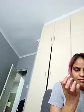 Stripchat Sex Cam of DirtySnowball69