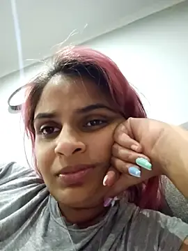 Stripchat Sex Cam of DirtySnowball69