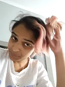 Stripchat Adult Video Chat of DirtySnowball69