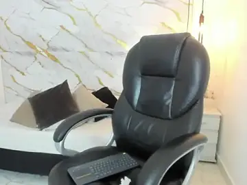 Stripchat Best live sex cam show of pretty_ariiel