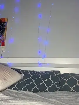 Stripchat Nude Webcam of LittleFox___