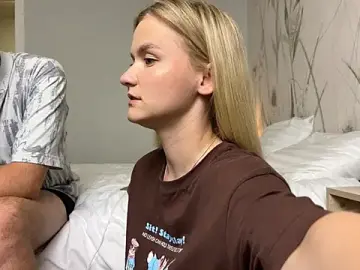 Stripchat Live Sex of Adelovenick