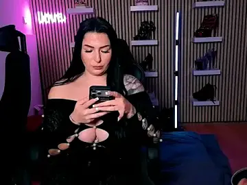 Stripchat Watch Live Sex Cams of Mia-Bremer