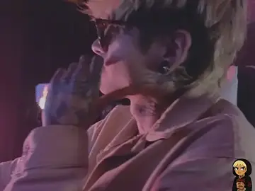 Stripchat Adult Video Chat of AcidMilo