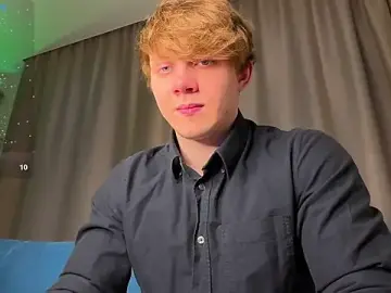 Stripchat Adult Webcam of David_Keler