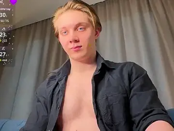 Stripchat Adult Webcams of David_Keler