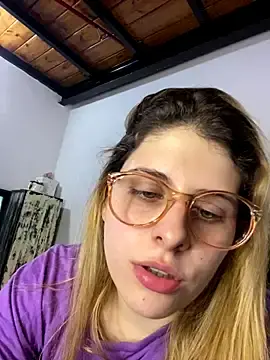 Stripchat Live Porn of FlorBich