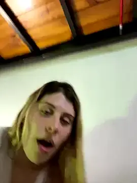 Stripchat Sex Cam of FlorBich