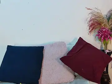 Stripchat Watch Live Sex Cams of elines_