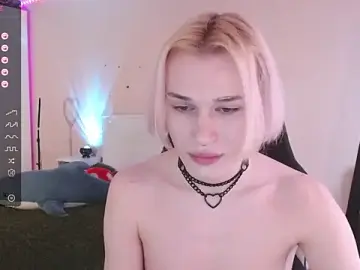 Stripchat Live Sex of rainbow__salt
