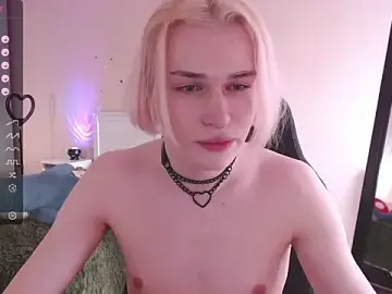 Stripchat Live Porn of rainbow__salt