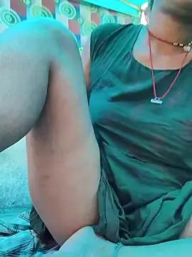 Stripchat Nude Webcam of Hi_Radhika