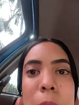 Stripchat Live Sex of NAUGHTY_LITTLE_18