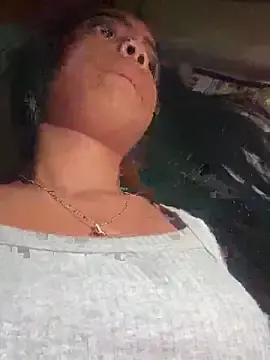 Stripchat Free Porn Cam of NAUGHTY_LITTLE_18