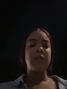 Stripchat Best Webcam of NAUGHTY_LITTLE_18