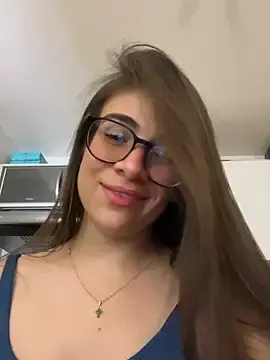 Stripchat Live Porn of MariaIsabella8