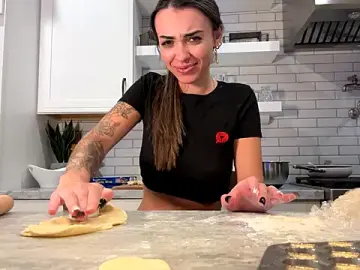 Stripchat Adult Webcam of Tiny-Mimi