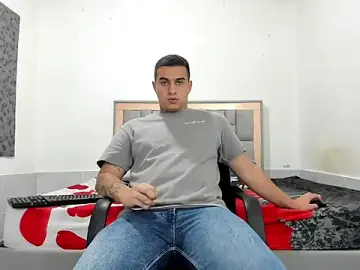 Stripchat Best Webcam of simookeler