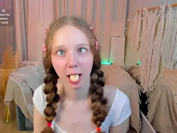 Stripchat Live Sex Cam of _Rose_Charming_