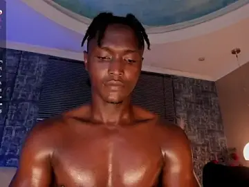 Stripchat Sex Cam of DannSmmith