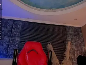 Stripchat Adult Webcam of DannSmmith