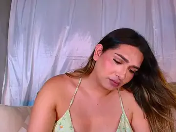 Stripchat Best live sex cam show of ISABELLASSMITH