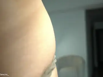 Stripchat Free Live Porn of kendall_ruiz
