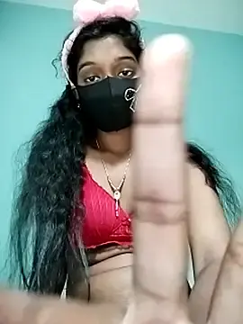 Stripchat Free Porn Cam of Urmi-2