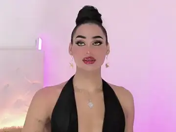 Stripchat Free Live Porn of amal_baddell