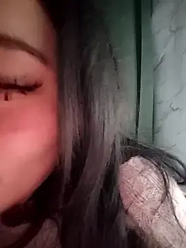 Stripchat Live Porn of ElaRuil69